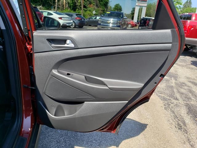 2019 Hyundai Tucson SE Gemstone Red at Auto Express Rt. 8