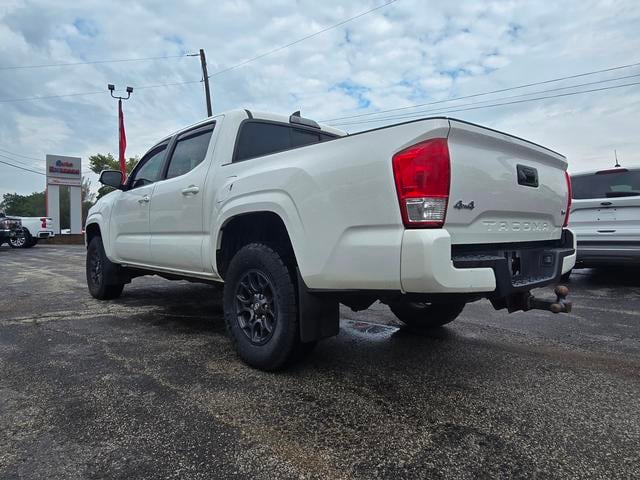 2016 Toyota Tacoma SR V6 - 4