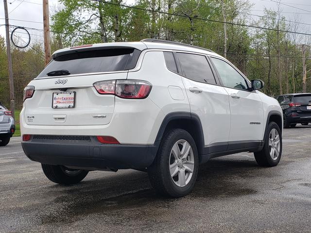 2022 Jeep Compass Latitude Bright White at Auto Express Rt. 8