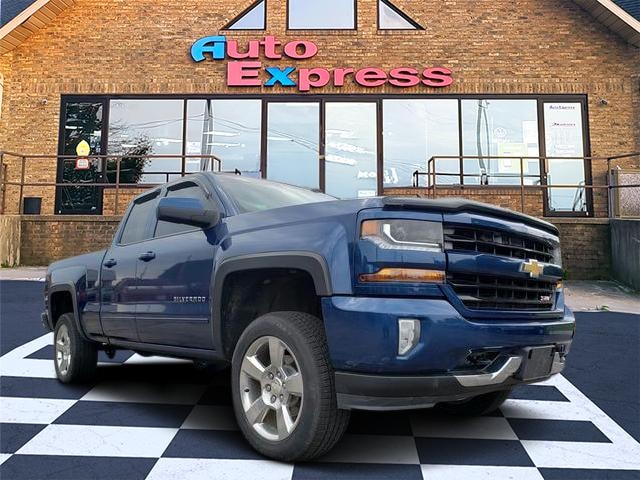 2017 Chevrolet Silverado 1500 LT - 0
