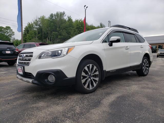 2017 Subaru Outback 3.6R Limited with - 2