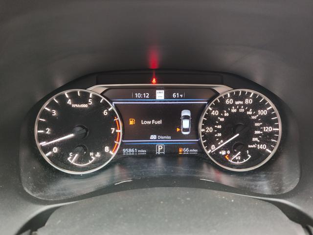 2019 Nissan Altima photo 27 of 28