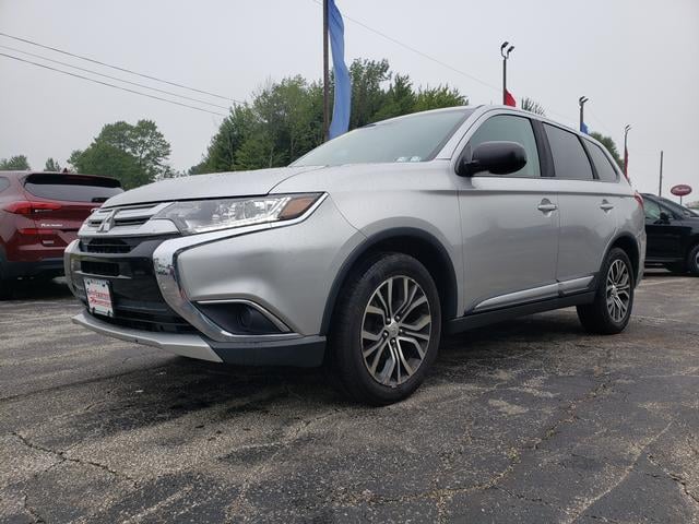 2018 Mitsubishi Outlander ES Alloy Silver at New Motors