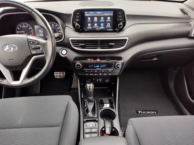 2019 Hyundai Tucson photo 16 of 28