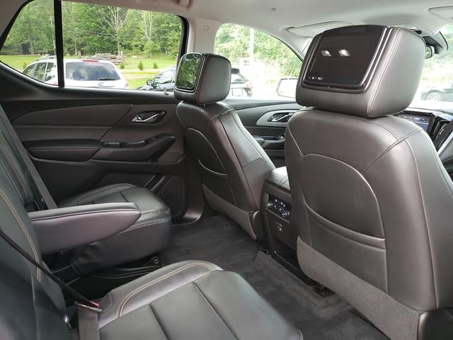 2021 Chevrolet Traverse LT Leather Summit White at Nick Chevrolet