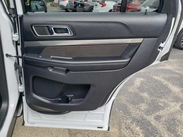 2018 Ford Explorer XLT White at Solomon Chevrolet