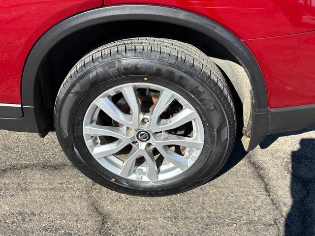 2019 Nissan Rogue SV Scarlet Ember Tintcoat at Solomon Chevrolet
