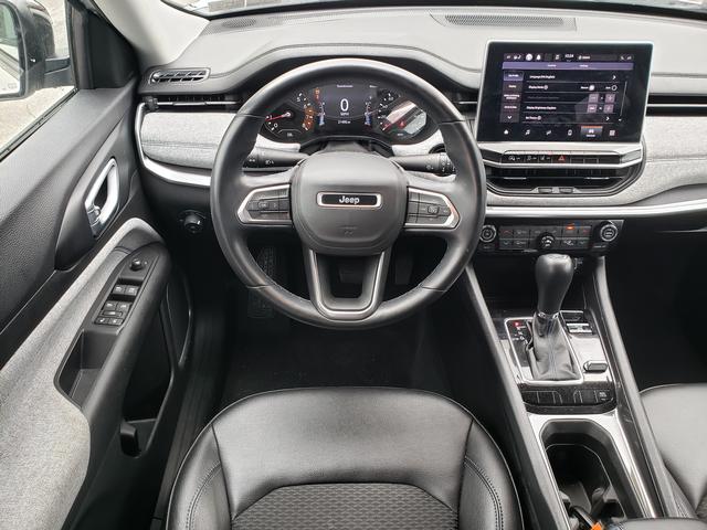 2022 Jeep Compass Latitude Bright White at Auto Express Rt. 8