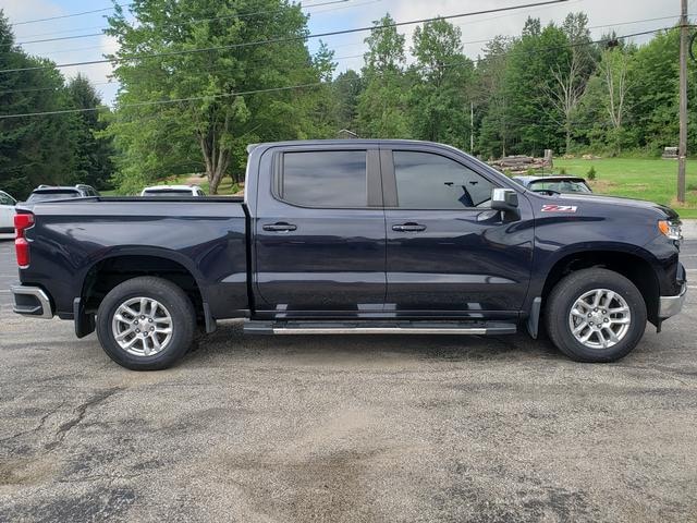 2022 Chevrolet Silverado 1500 LT - Photo 8