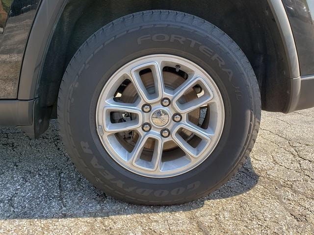 2020 Jeep Grand Cherokee Laredo Diamond Black Crystal Pearlcoat at Northside Imports