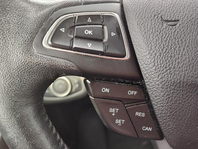 2018 Ford Escape photo 22 of 27