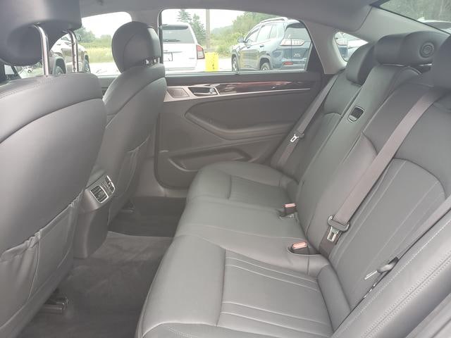 2018 Genesis G80 3.8 - 11