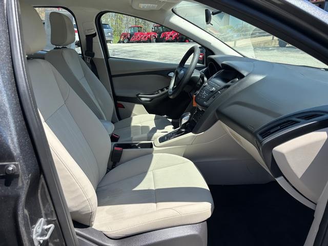 2018 Ford Focus SE Charcoal at Braxton Motor Co