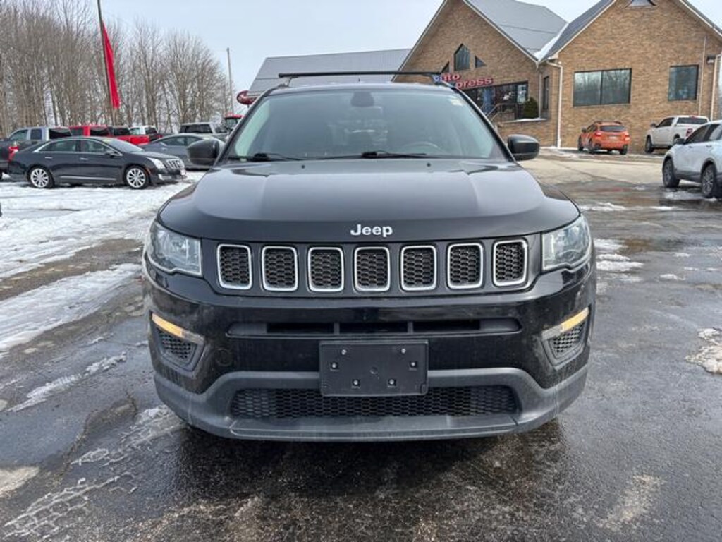 Used 2018 Jeep Compass Sport 4x4 SUV