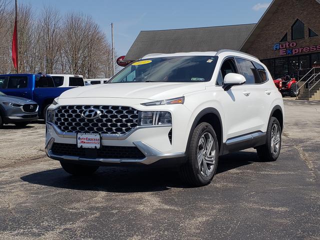 2022 Hyundai Santa Fe SEL photo 3
