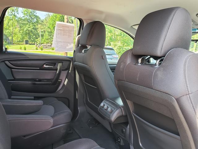 2017 Chevrolet Traverse LT w/1LT Silver Ice at Solomon Chevrolet