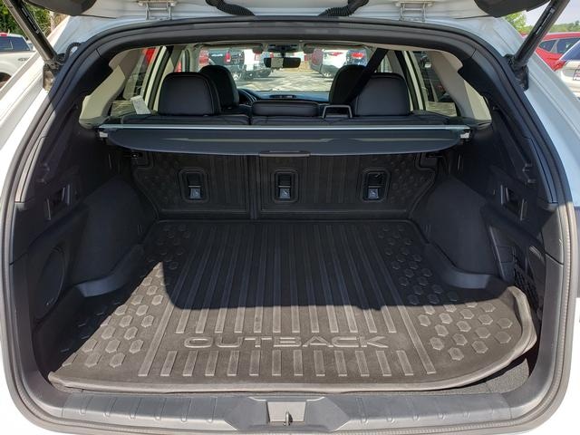 2022 Subaru Outback Limited - 8