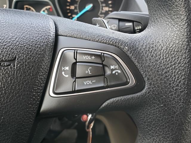 2017 Ford Escape SE White at New Motors