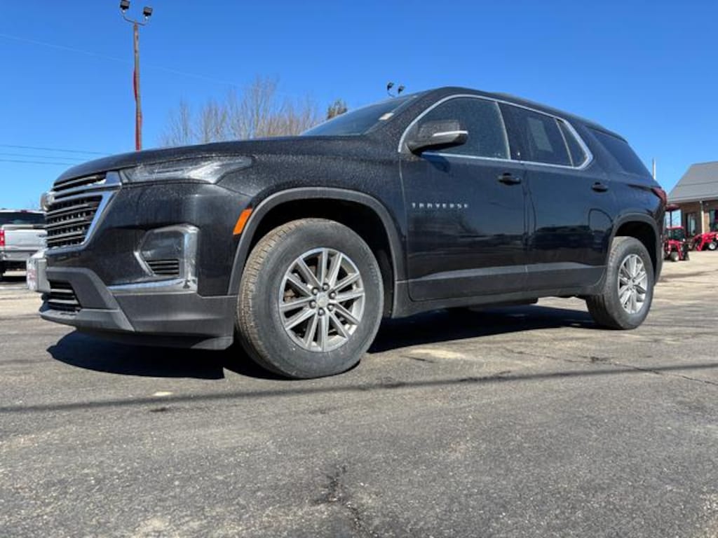 Used 2023 Chevrolet Traverse LT Leather SUV