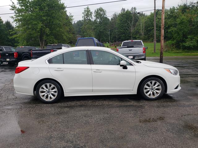 2017 Subaru Legacy 2.5i Premium - 7