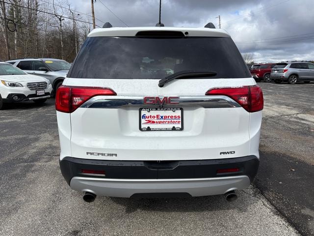 2017 GMC Acadia SLE-2 - 5