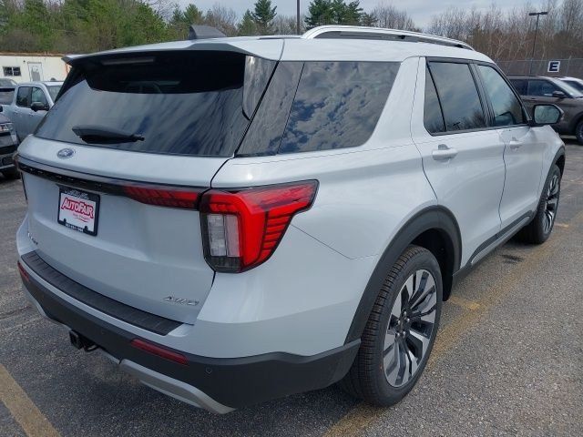 2026 Ford Explorer Platinum - Photo 8
