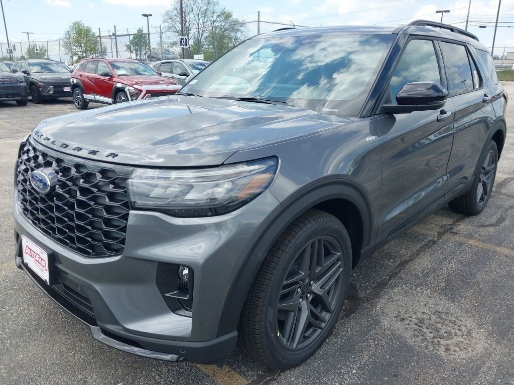 New 2026 Ford Explorer ST-Line SUV