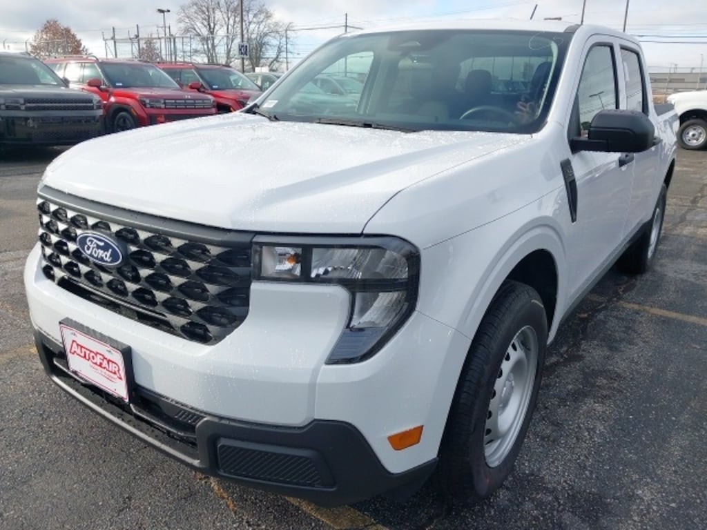 New 2025 Ford Maverick XL Truck SuperCrew