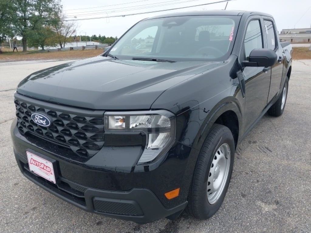 New 2025 Ford Maverick XL Truck SuperCrew