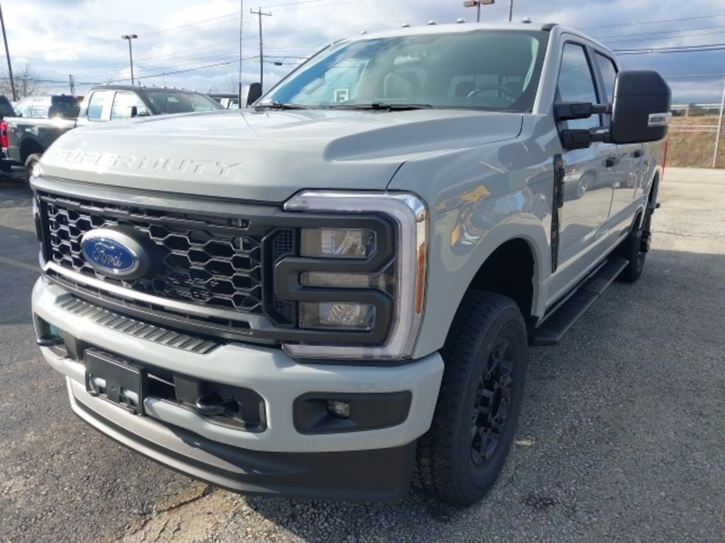 New 2026 Ford F-250 Truck Crew Cab