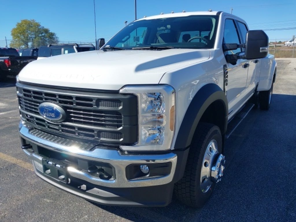 New 2026 Ford F-450 Truck Crew Cab