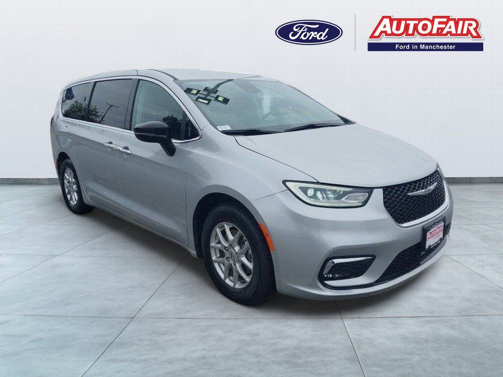 2024 Chrysler Pacifica