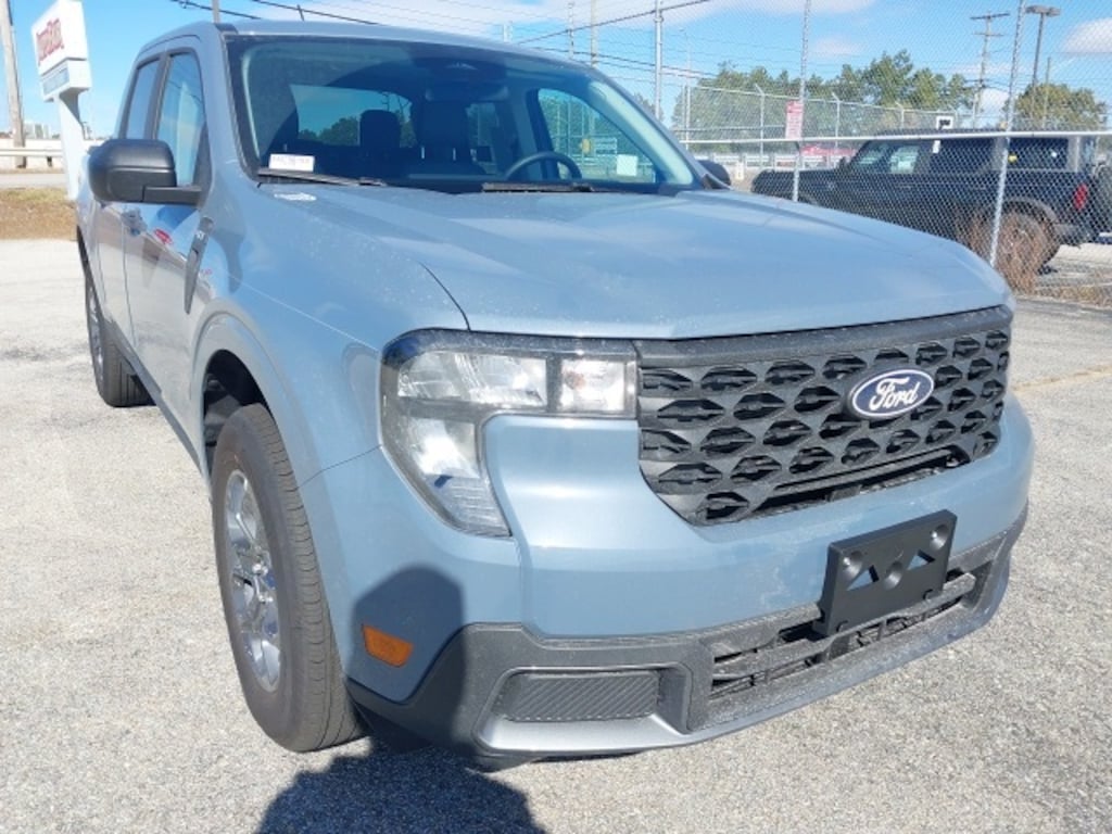 New 2025 Ford Maverick XLT Truck SuperCrew