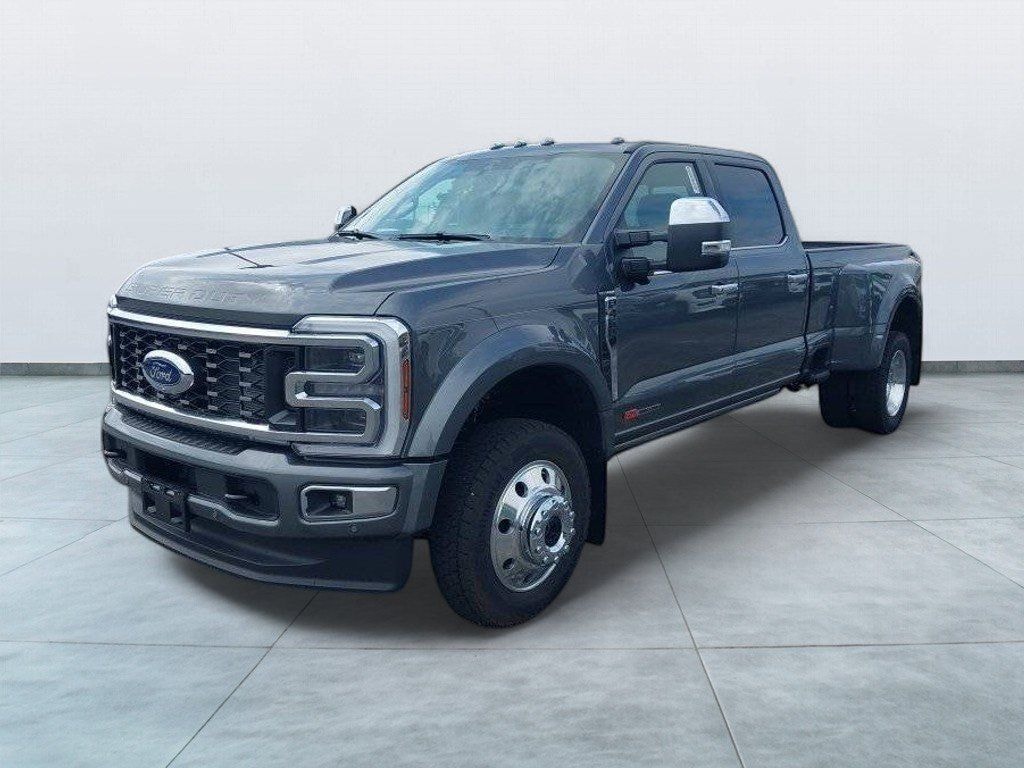 New 2026 Ford F-450 Truck Crew Cab
