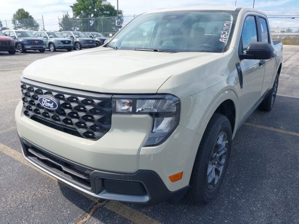 New 2025 Ford Maverick XLT Truck SuperCrew