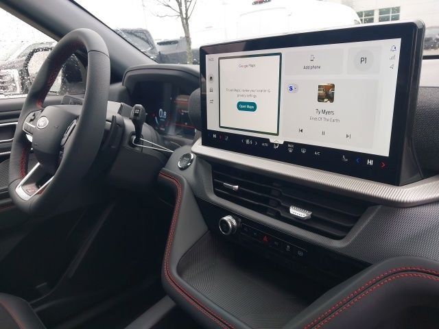 2026 Ford Explorer ST - Photo 27