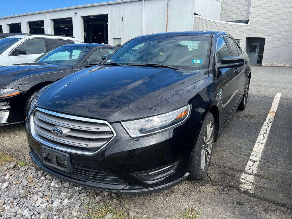 Certified 2019 Ford Taurus SEL Sedan