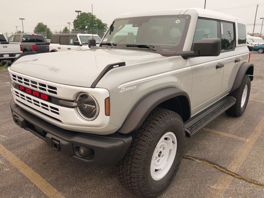 New 2026 Ford Bronco Heritage Edition SUV