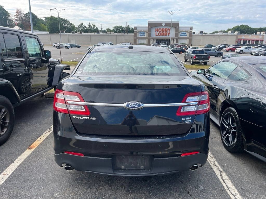 Certified 2019 Ford Taurus SEL Sedan