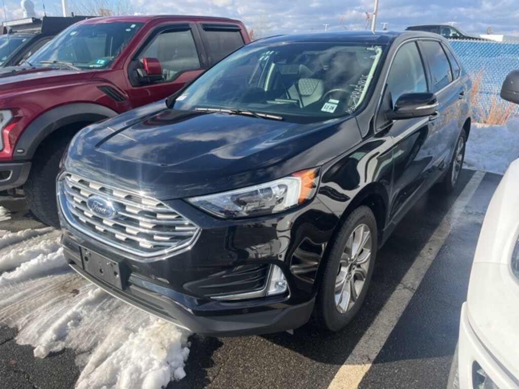 Certified 2024 Ford Edge Titanium SUV