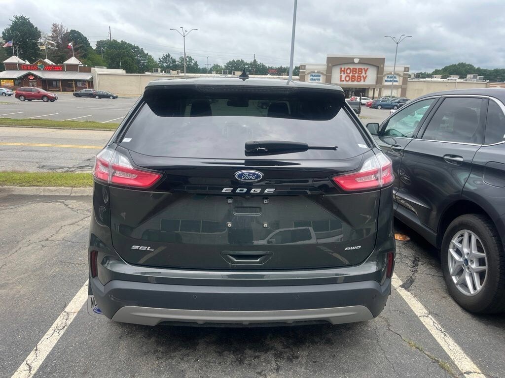Certified 2023 Ford Edge SUV