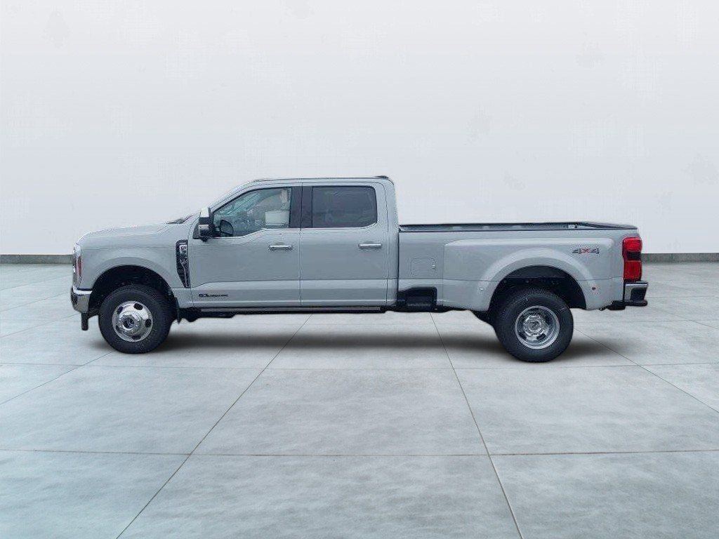 New 2026 Ford F-350 Truck Crew Cab