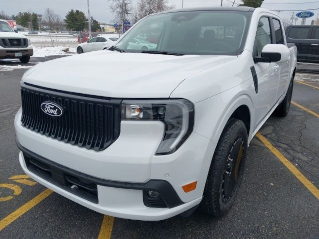 New 2025 Ford Maverick Lobo High Truck SuperCrew