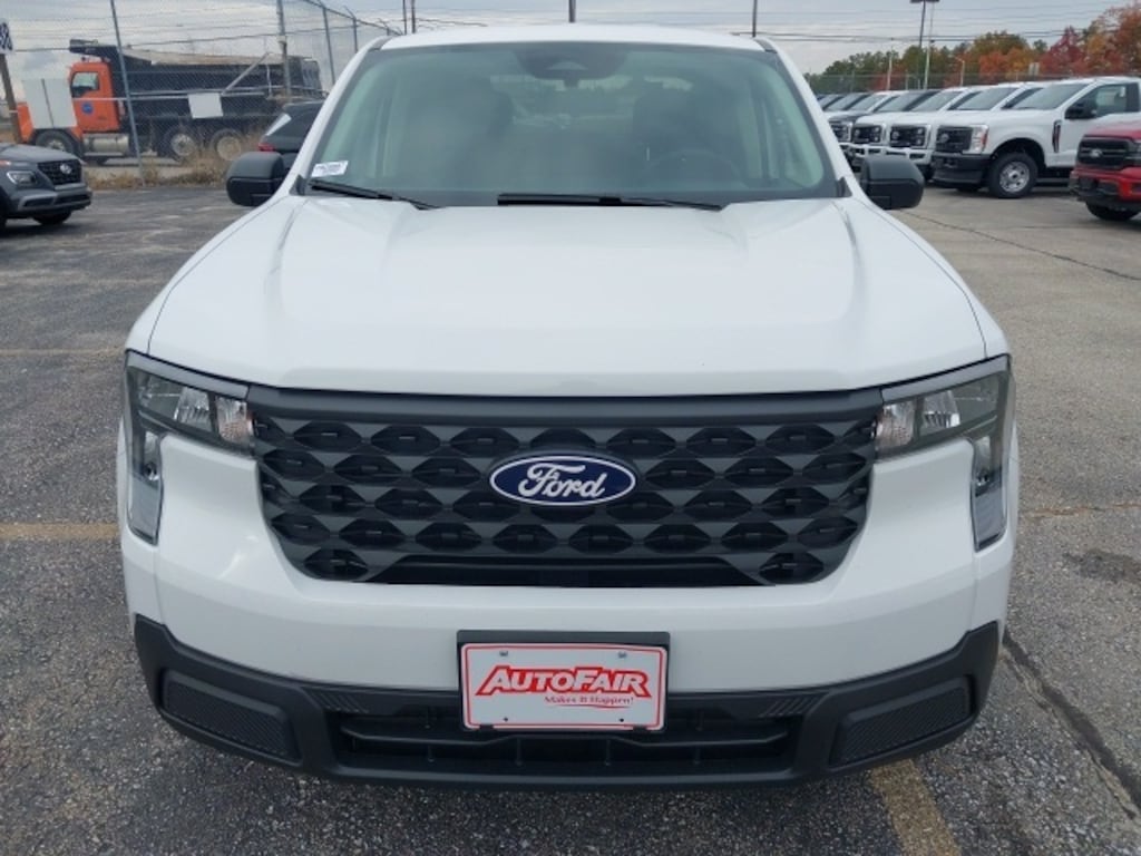 New 2025 Ford Maverick XL Truck SuperCrew