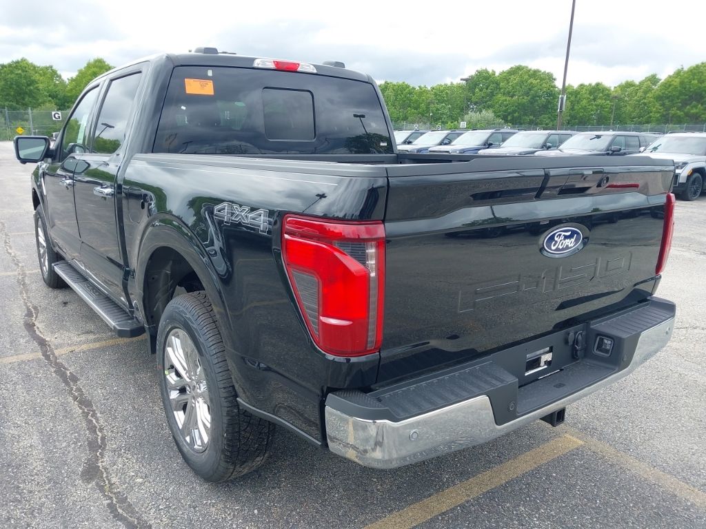 2026 Ford F-150 XLT - Photo 6