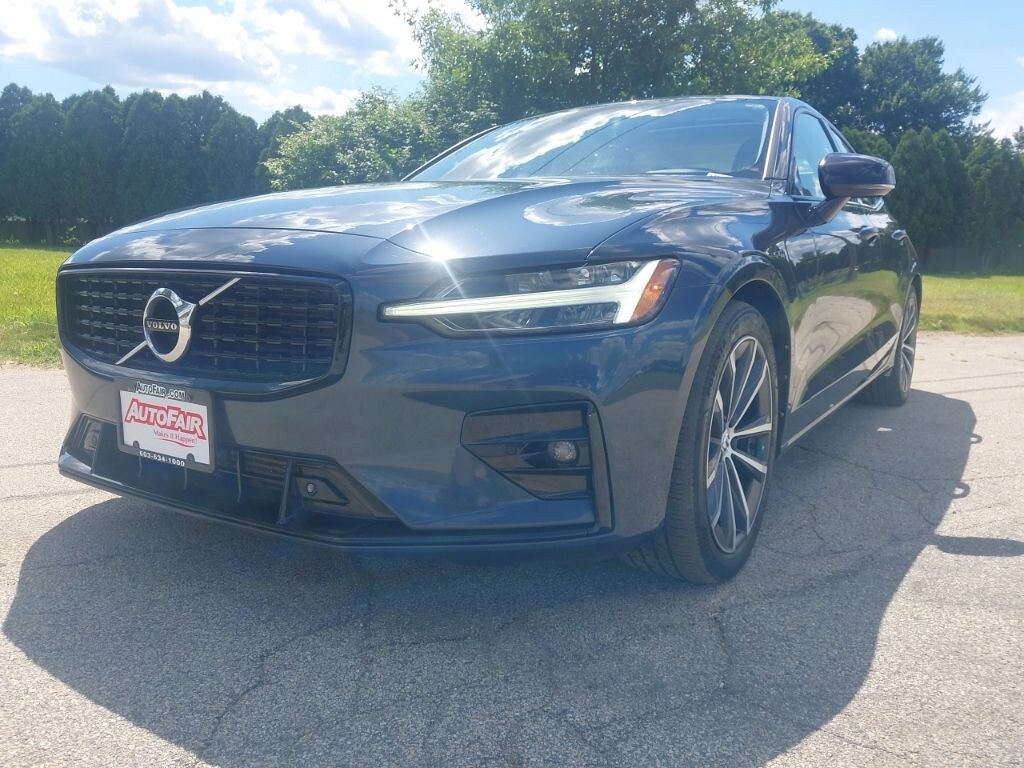 Certified 2021 Volvo S60 T5 Momentum Sedan