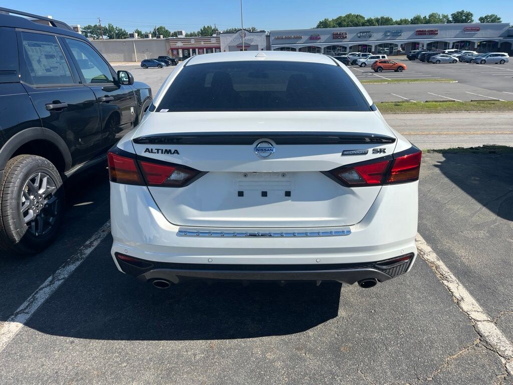 Certified 2022 Nissan Altima 2.5 SR Sedan
