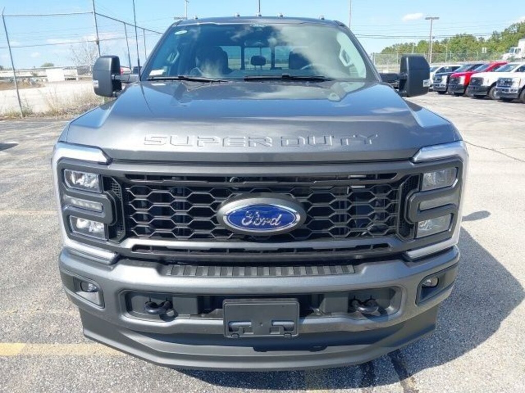 New 2026 Ford F-350 Truck Crew Cab