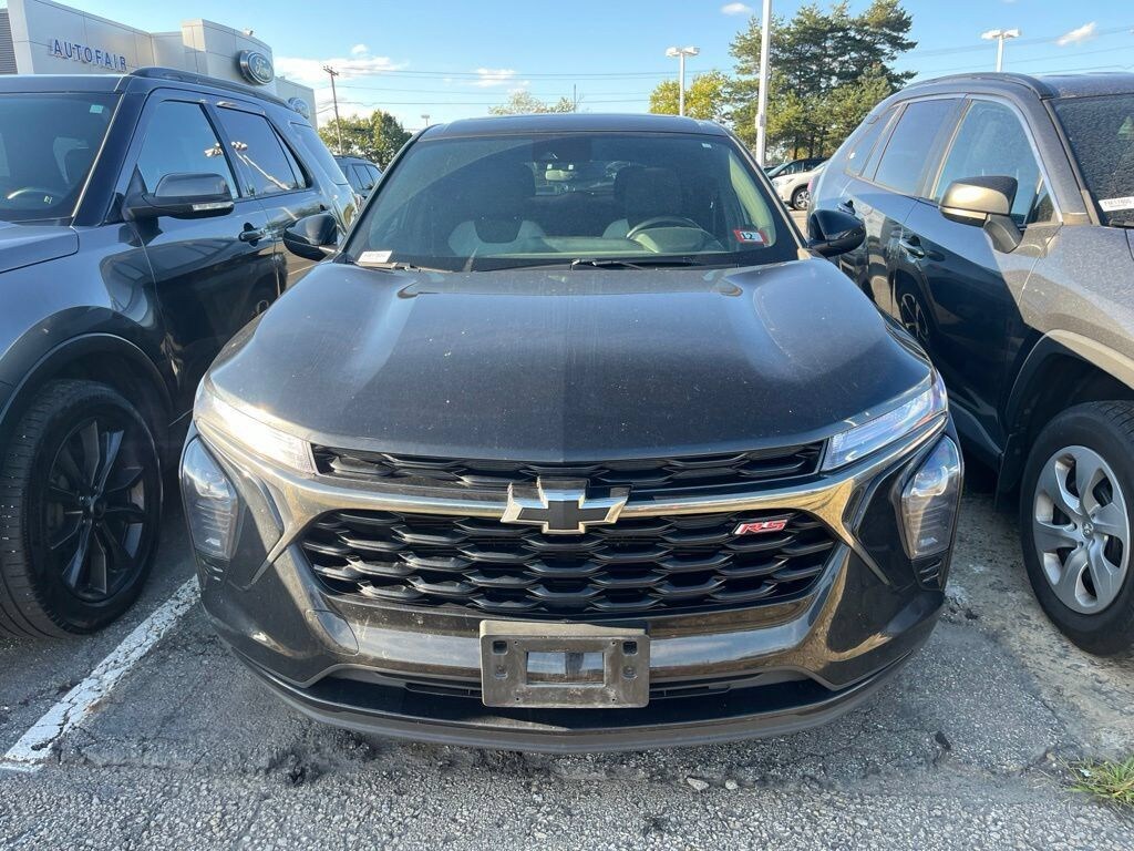 Certified 2025 Chevrolet Trax 1RS SUV