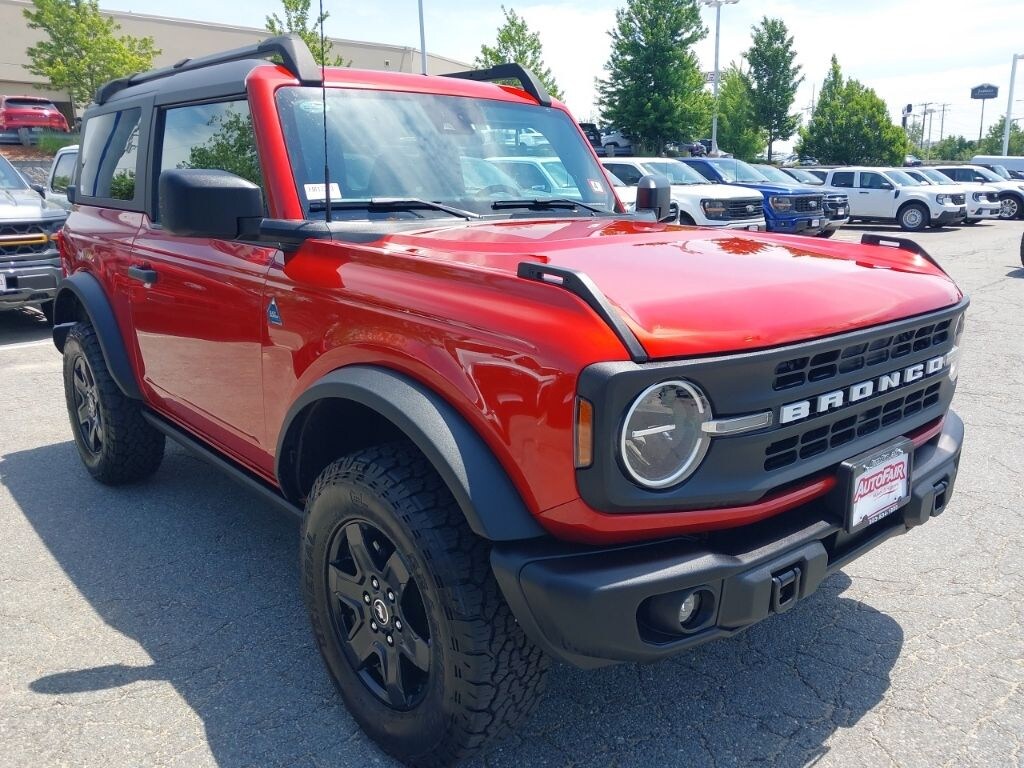 Certified 2024 Ford Bronco Black Diamond SUV